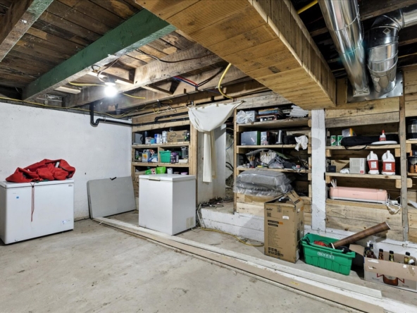 27-2 North Court St E EXT-4722