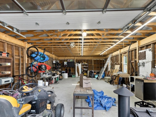 30-2 North Court St E EXT-4650