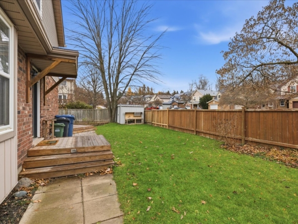 03-98 Grandridge EXT-0052