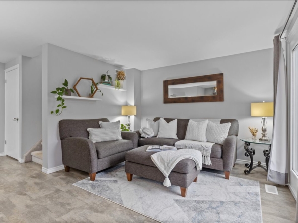 11-98 Grandridge Int-0105