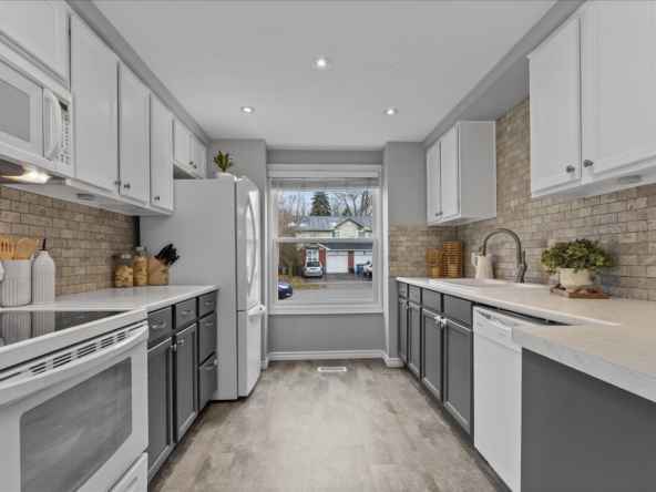 14-98 Grandridge Int-0114