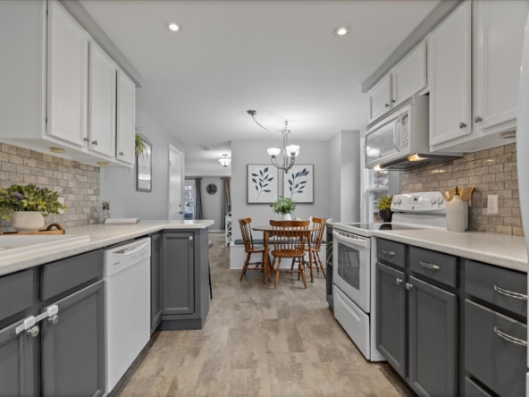 15-98 Grandridge Int-0123