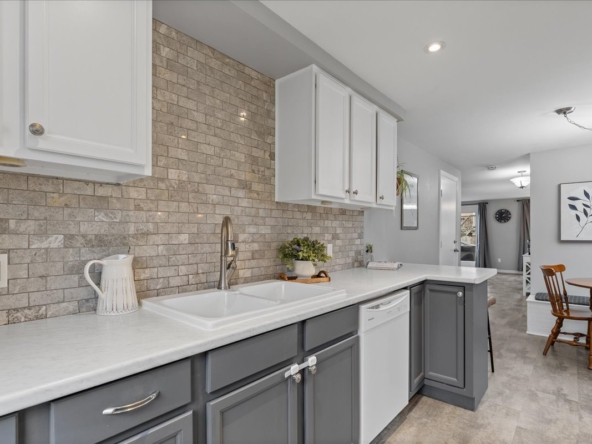 18-98 Grandridge Int-0126