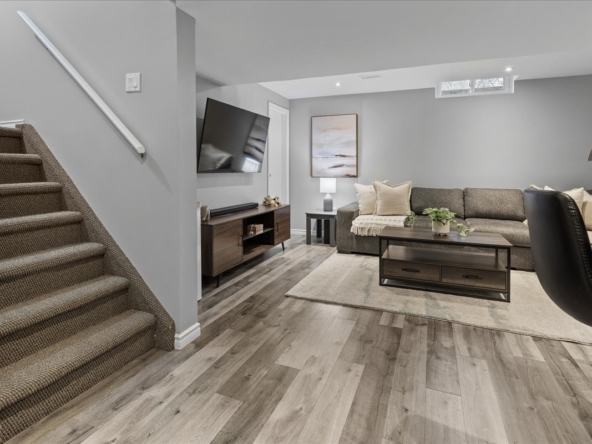 29-98 Grandridge Int-0135